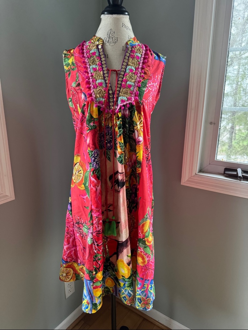 Antica Sartoria beaded embroidered resort wear sleeveless summer tropical dress - Picture 3 of 14
